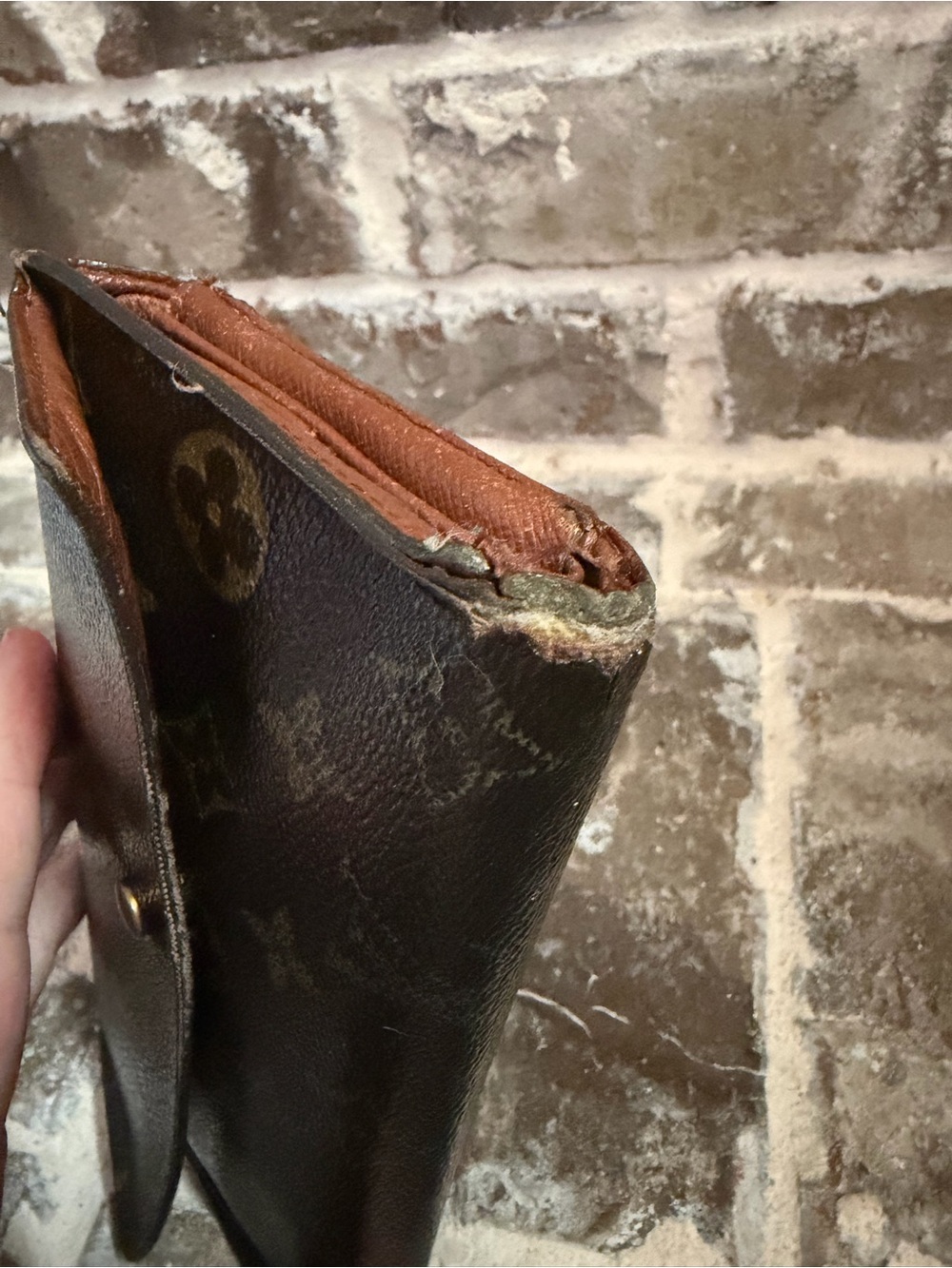 Louis Vuitton Sarah Wallet in Monogram canvas - Picture 5 of 7